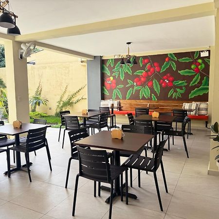 Hotel Rimani سان سلفادور المظهر الخارجي الصورة