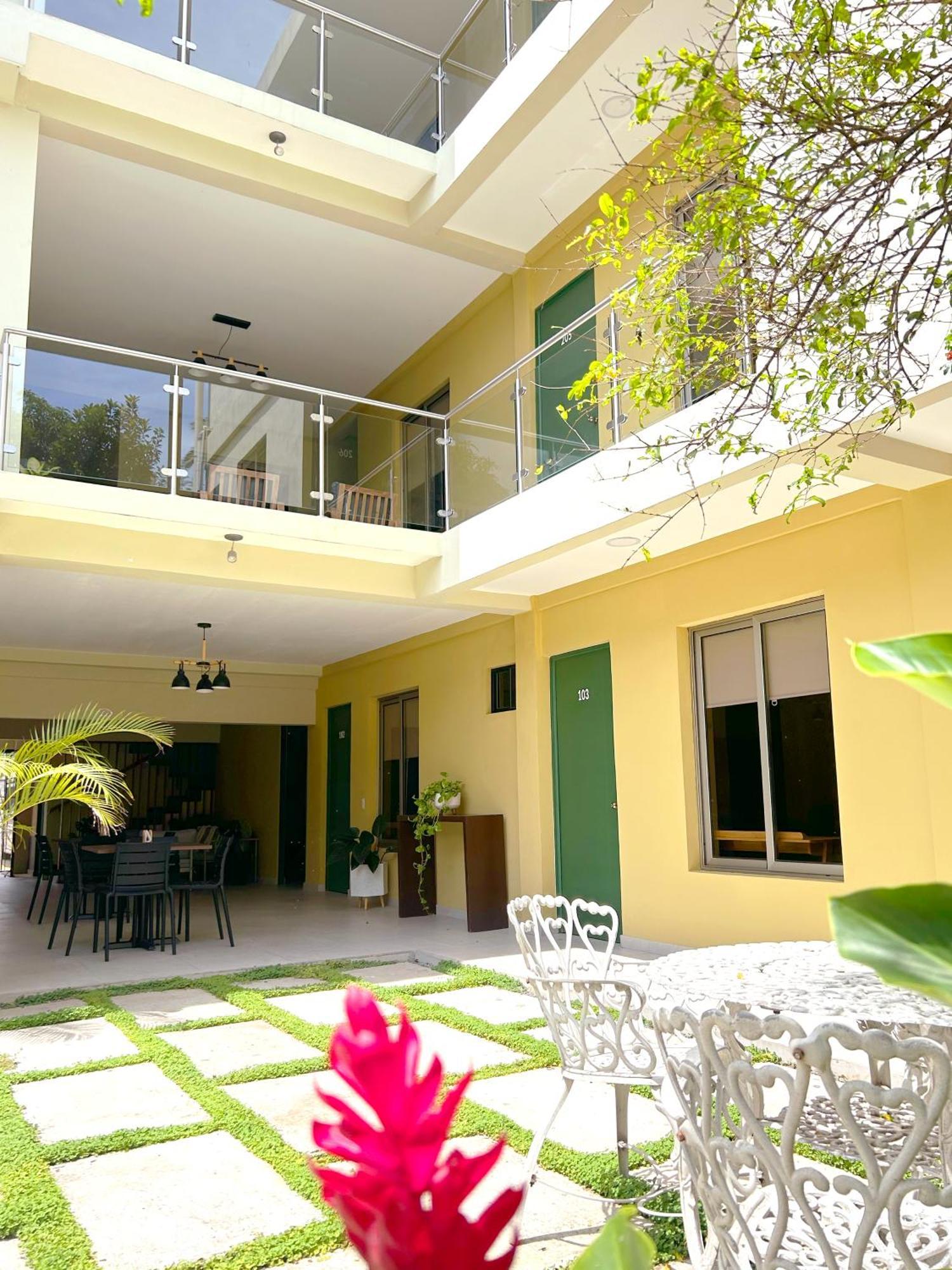 Hotel Rimani سان سلفادور المظهر الخارجي الصورة